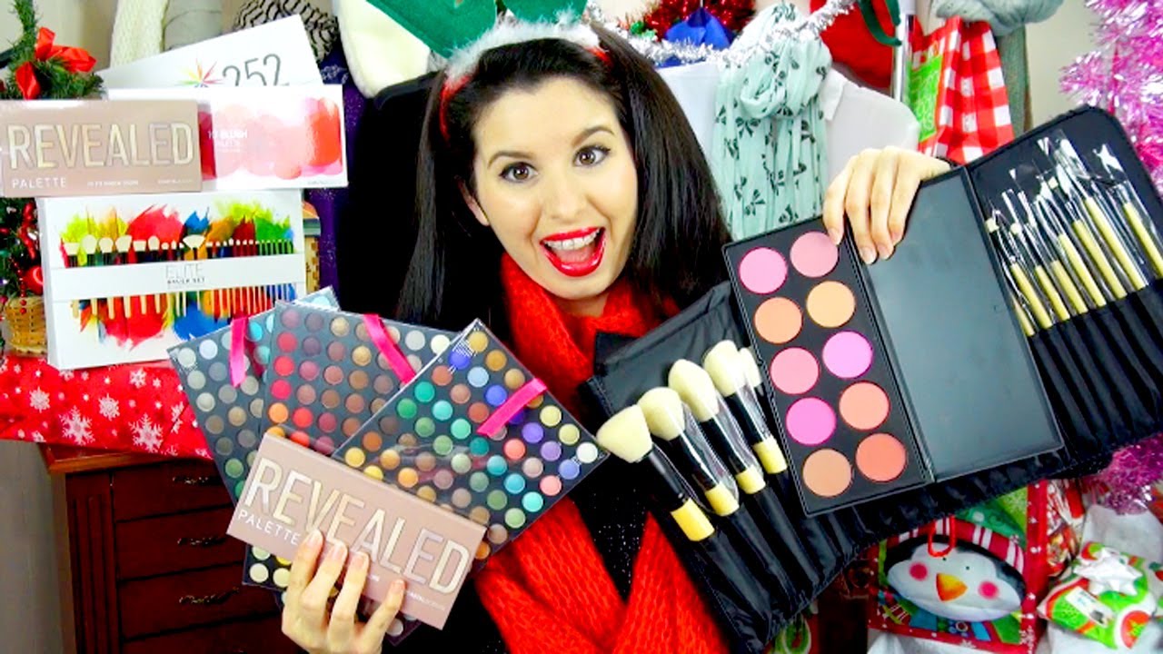Coastal Scents Holiday Giveaway!