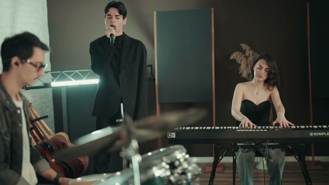 Another Love Tom Odell  (cover by Sofia&Razvan)