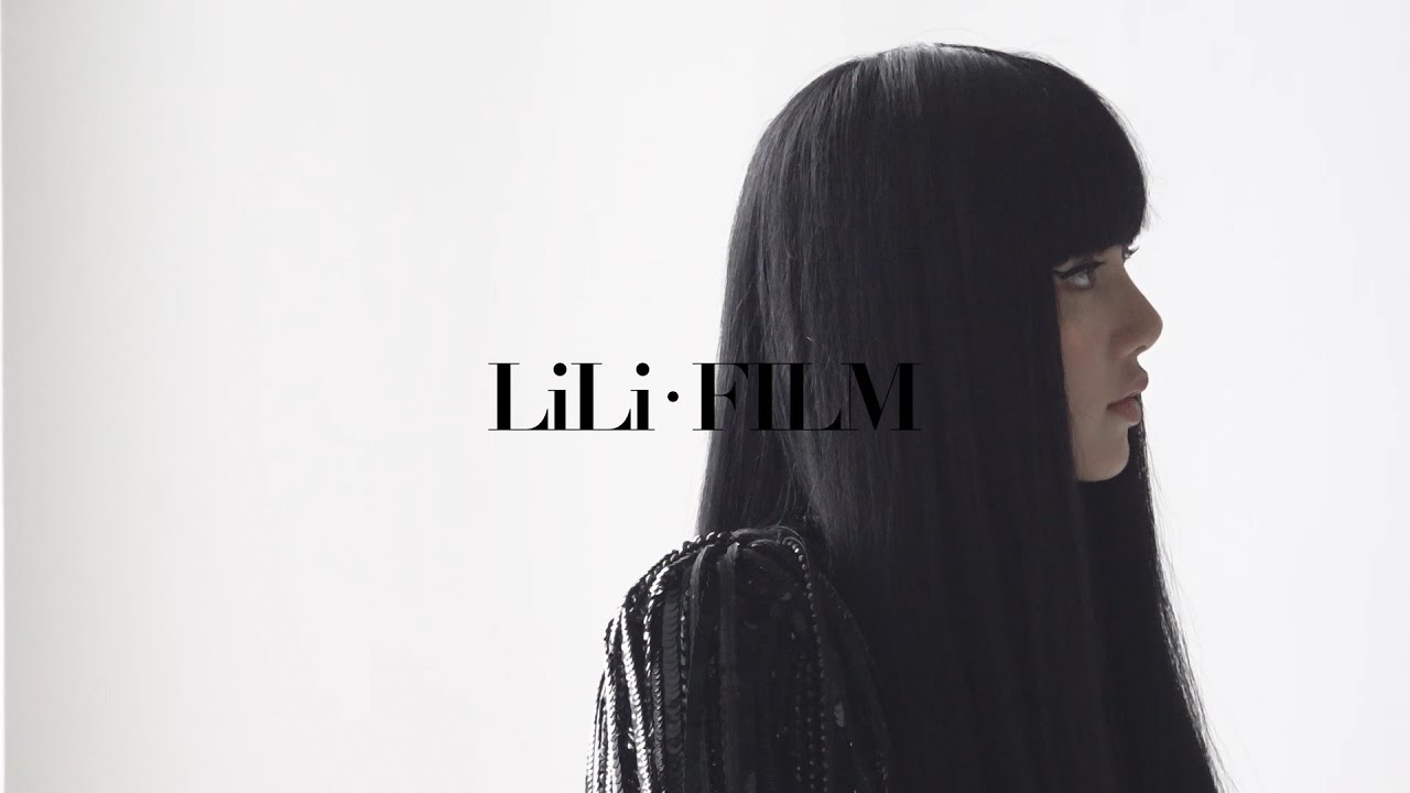 LILI's FILM [LiLi's World - '쁘의 세계'] - EP.1 JACKET MAKING