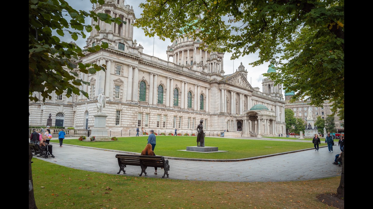 🇬🇧🇮🇪Belfast, Northern Ireland - Photo Walk, Exploring the City Centre with the Leica Q3