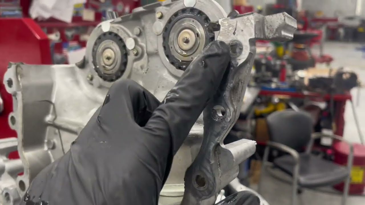 Toyota Tacoma, 4Runner, FJ Cruiser. Крышка ГРМ для двигателей 1Gr и 2Gr, причины и источники утечек…