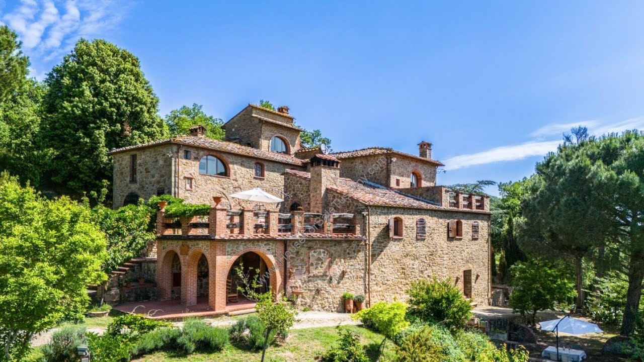 Inside This €1.3M Tuscan Turnkey Luxury Villa 🇮🇹🏡