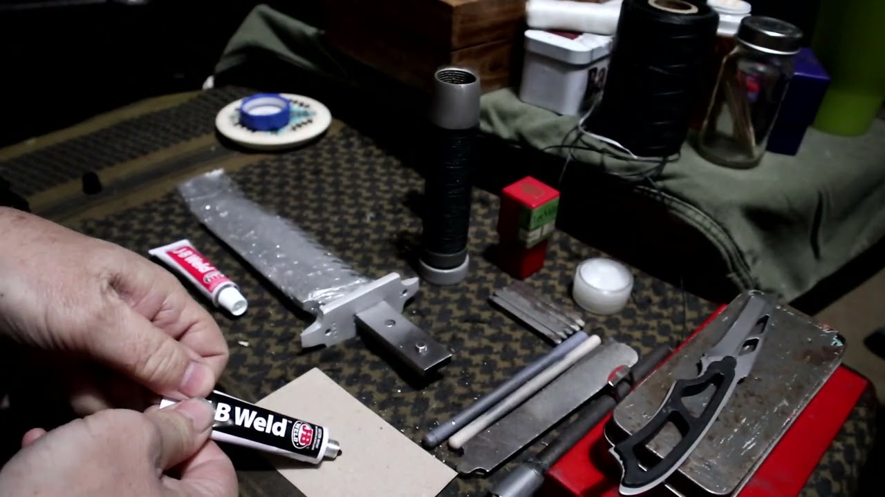 Snow Tac- Knives Exclusive 