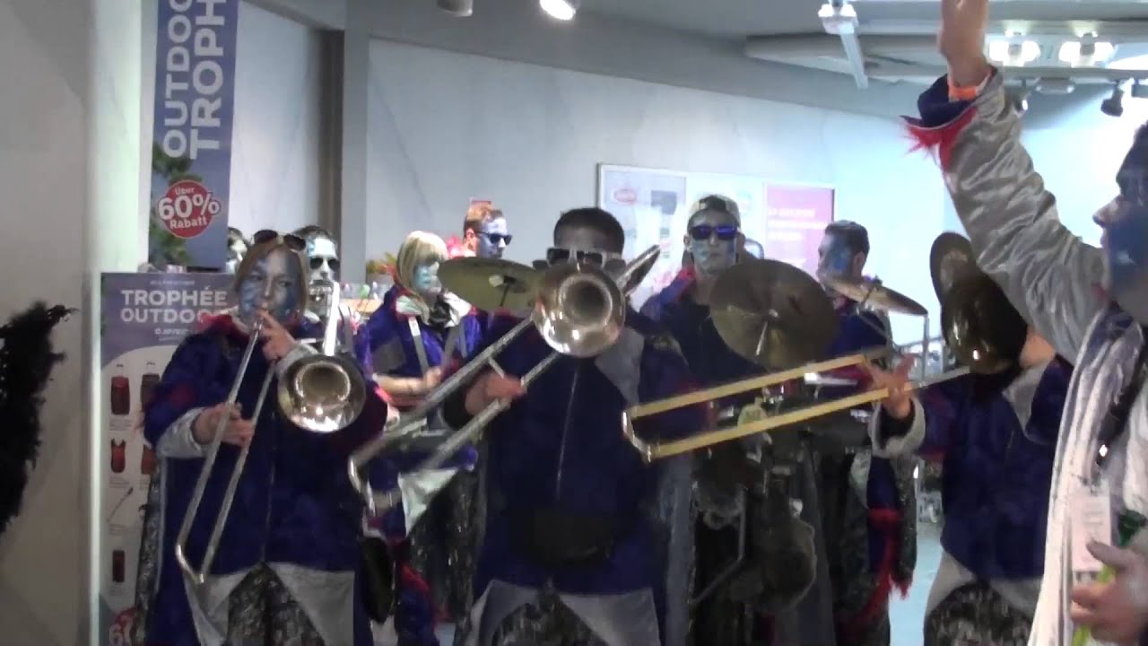 Les Britchons - Carnavallon 2015 - Iko Iko (Coop)