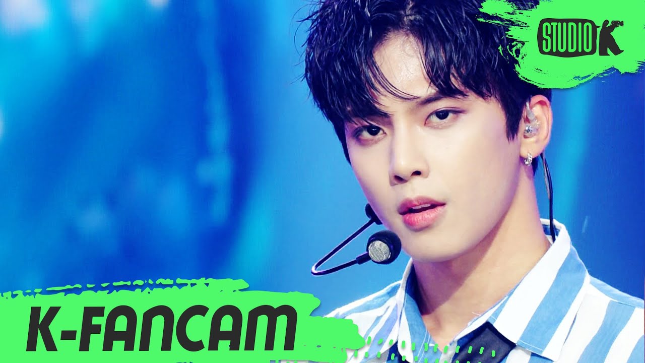 [K-Fancam] 티에이엔 재준 직캠 'Walking On The Moon' (TAN JAEJUN Fancam) l @MusicBank 220805