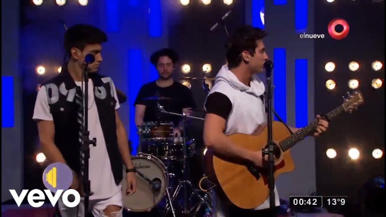 MYA - A Escondidas (Live En Stereo Tv)