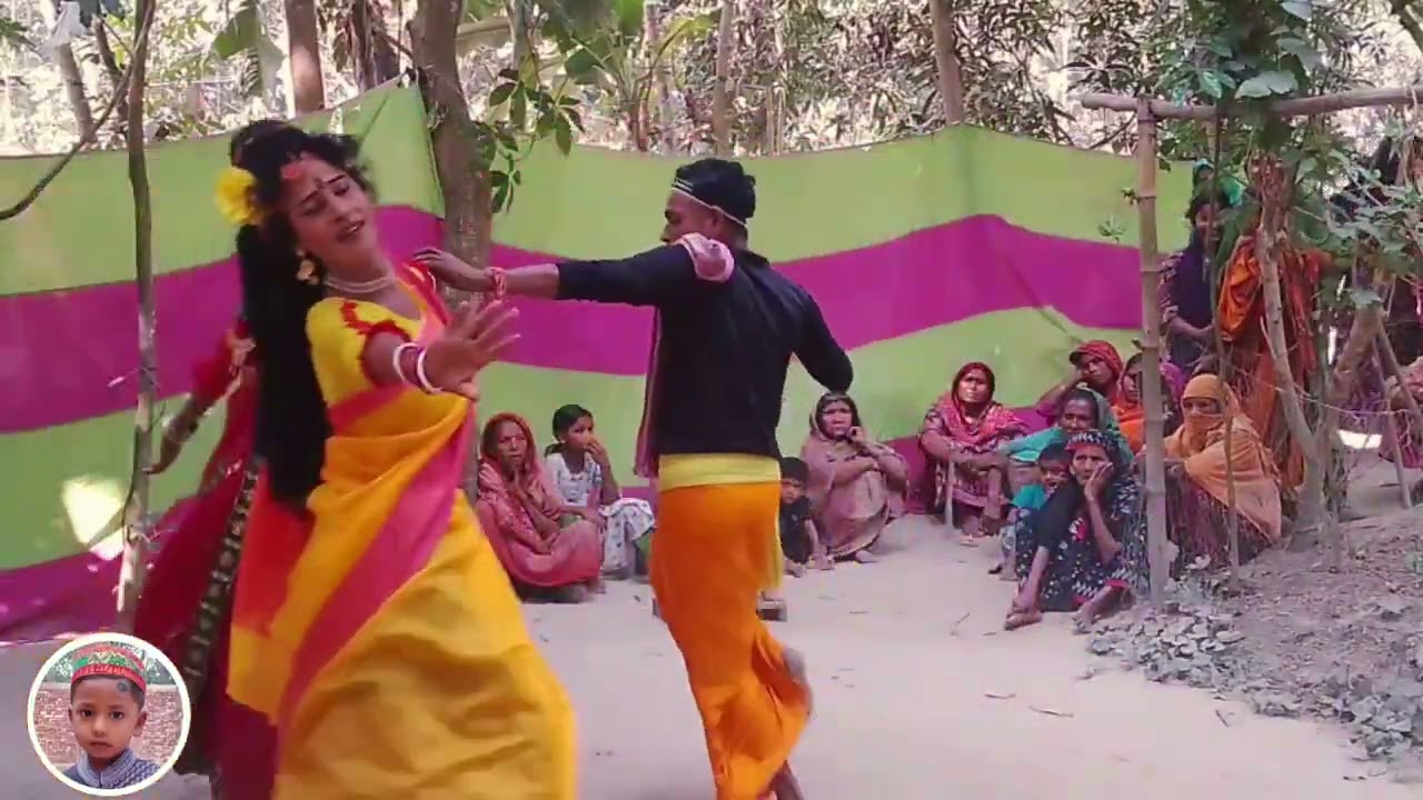 খুলিতে আছে গো আব্বাজান বকুল ফুলের মালা