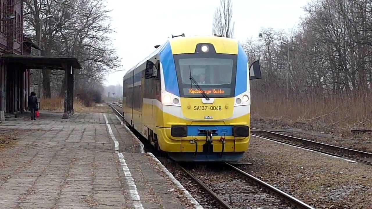 SA137-004 na stacji Kędzierzyn-Koźle Zachodnie