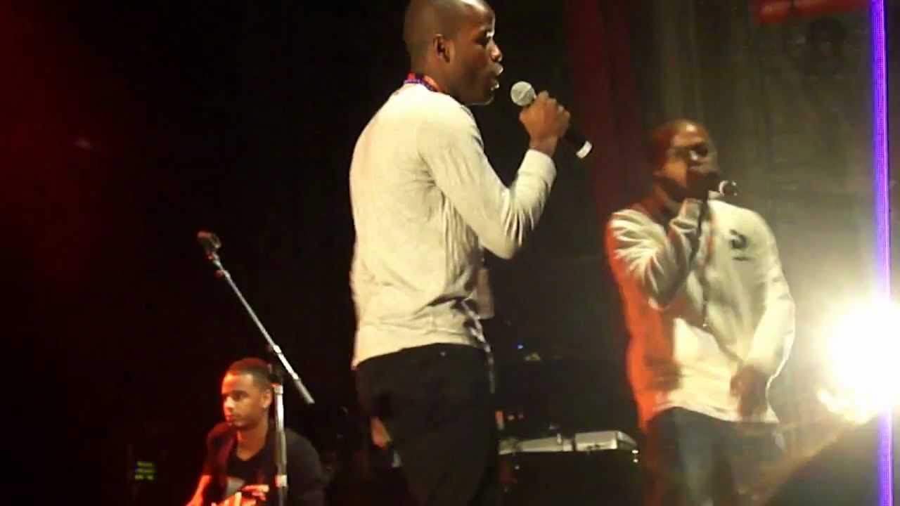 Dadiposlim et Cheikh Mc: "Kutsi Wawetshe" à la Cigale