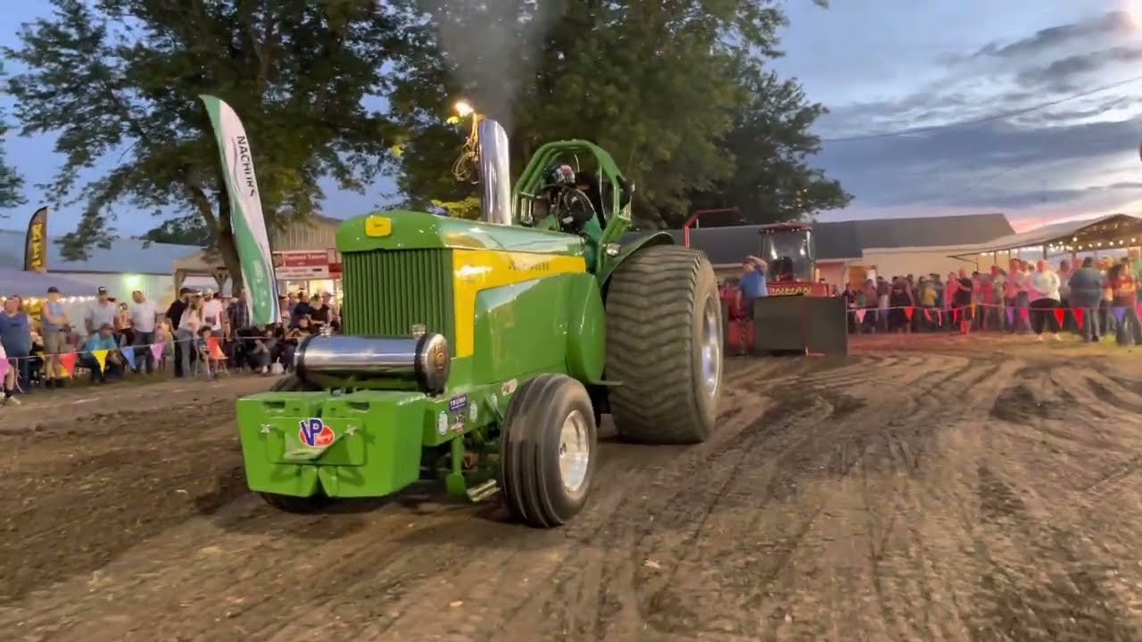 One of the most beautiful pro stock pulling tractors on the planet