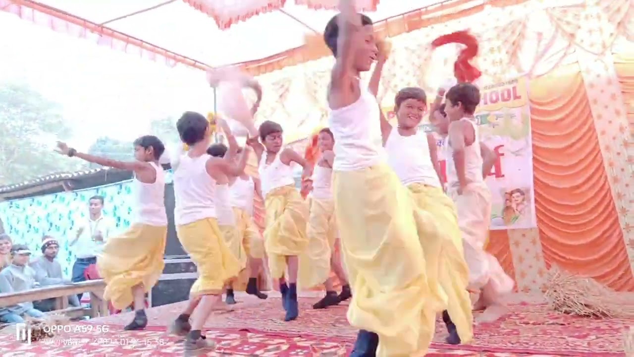 Aisan aapan h Bihar boys group dance 
