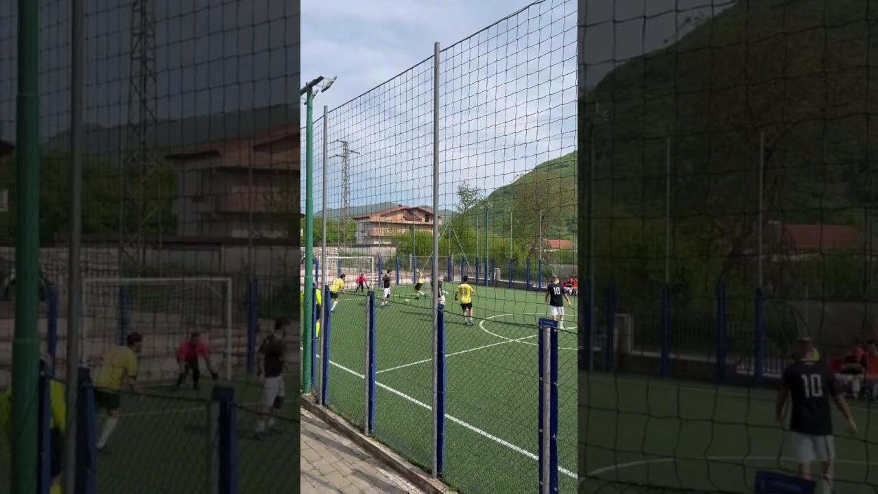 THE GLOVE 🧤🔥 #futsal #calcio #calcioa5 #football #wearecaselle #goalkeeper