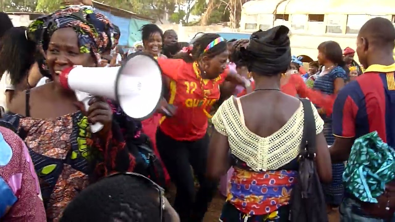 Dununba Drum & Dance Party 2 - Sanoyah Neighborhood KM36 Conakry Guinea West African Djembe 1/28/12