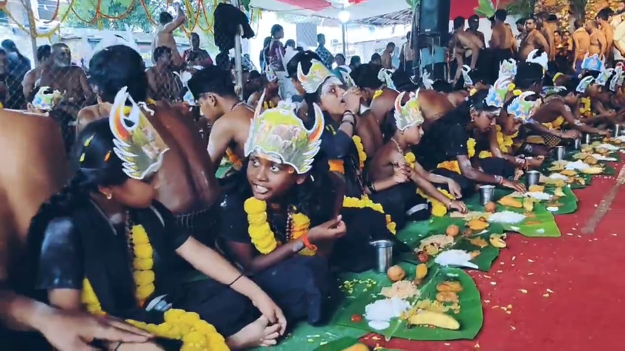 ఏలూరు అయ్యప్ప పొర్లు మహోత్సవం... Eluru Ayyappa Porlu Mahothsavam... 