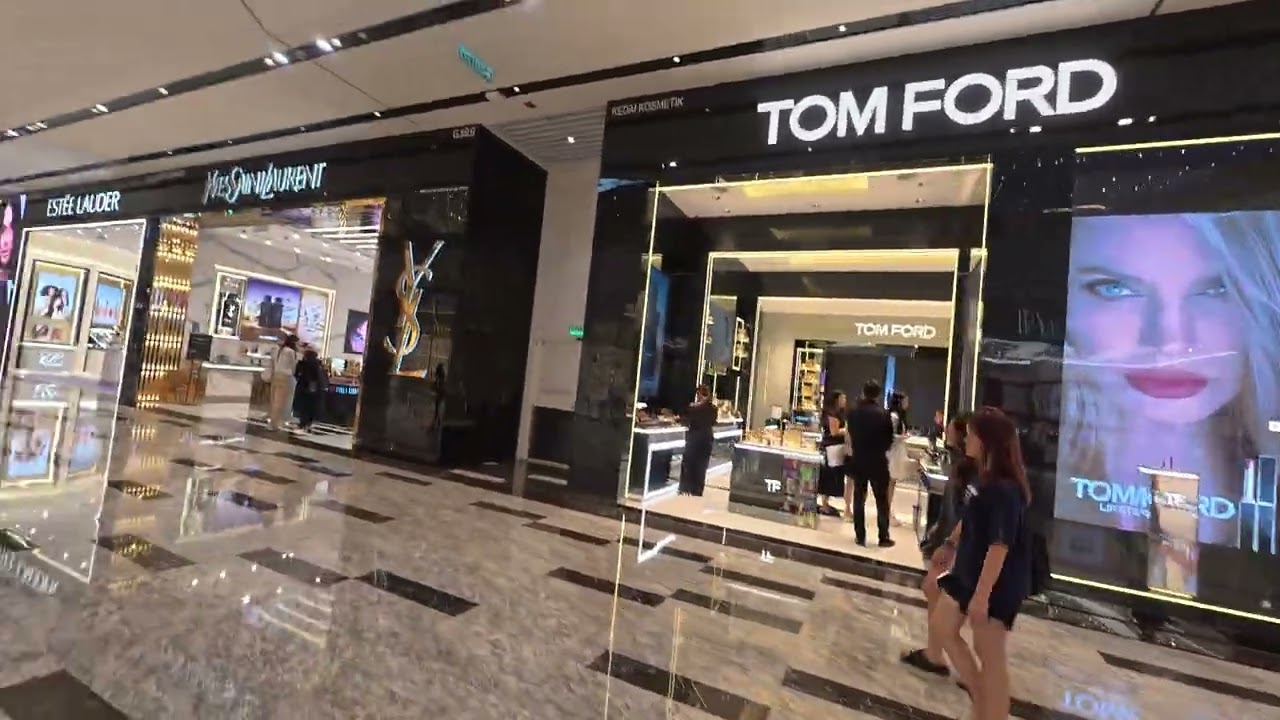 TRX Mall View 2