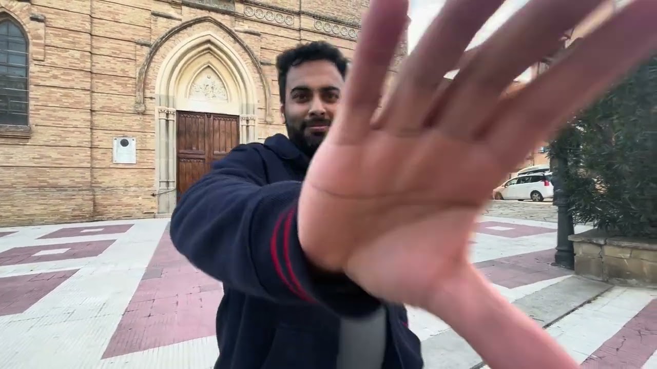 Spain vlog 1.Sant Esteve Sesrovires street & church