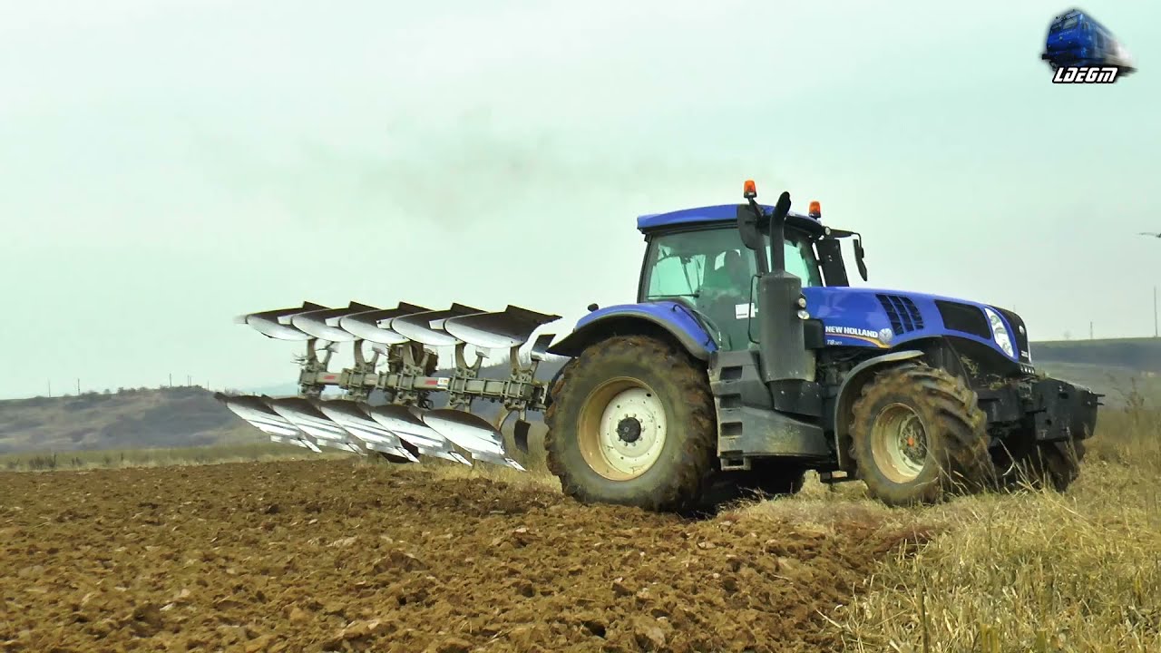 🚜 New Holland T8 320 Tractor & Plug ERMO Evolution 155 Plough in Action - 19 November 2021
