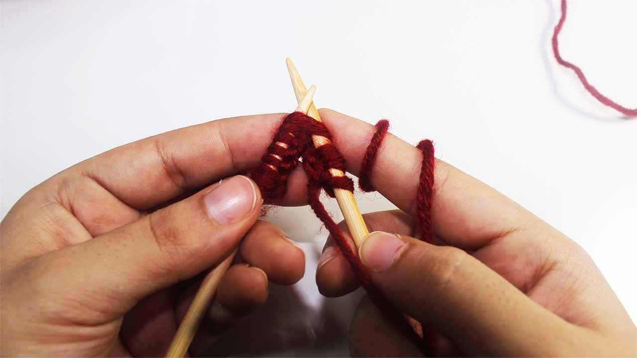 knit stitch  اساسيات تعليم االتريكو للمبتدئين : الغرزة العدلة ومسكة الخيط فى اليد اليمنى