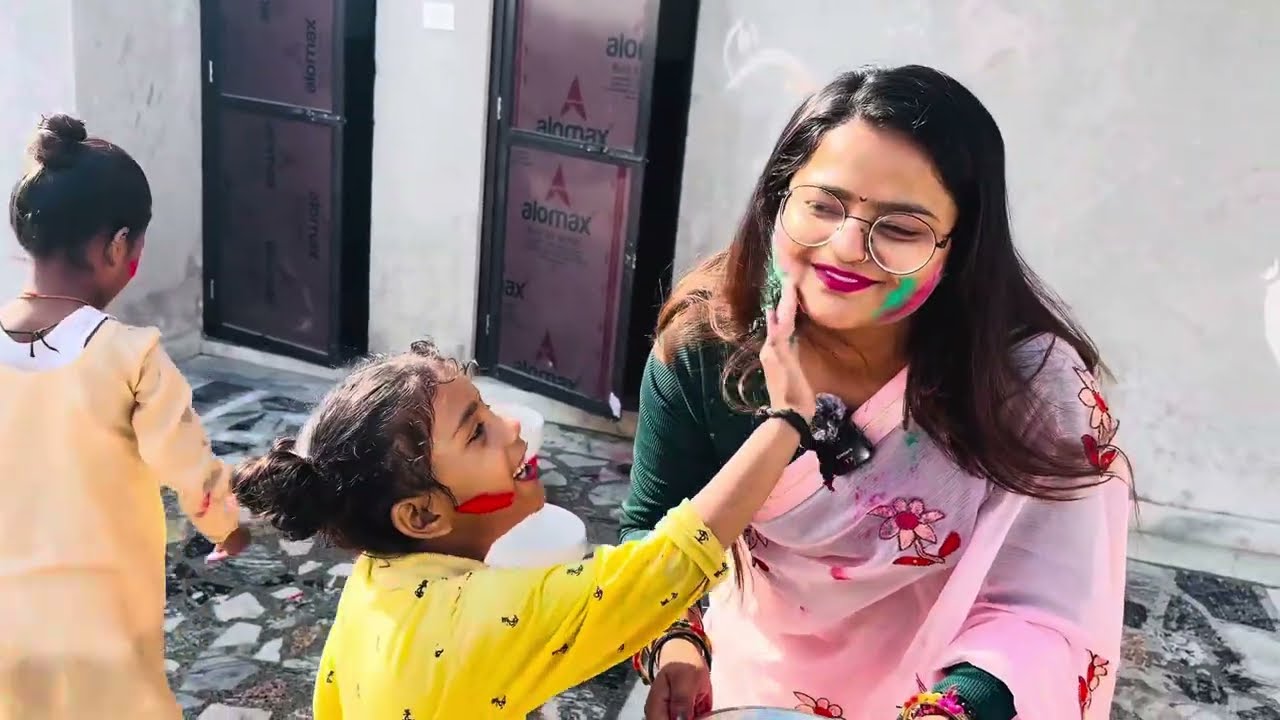 #happyholi #keepsupporting #newvideo 