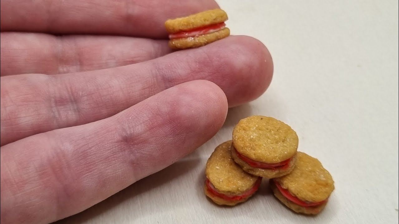Easy Clay Biscuit Tutorial 