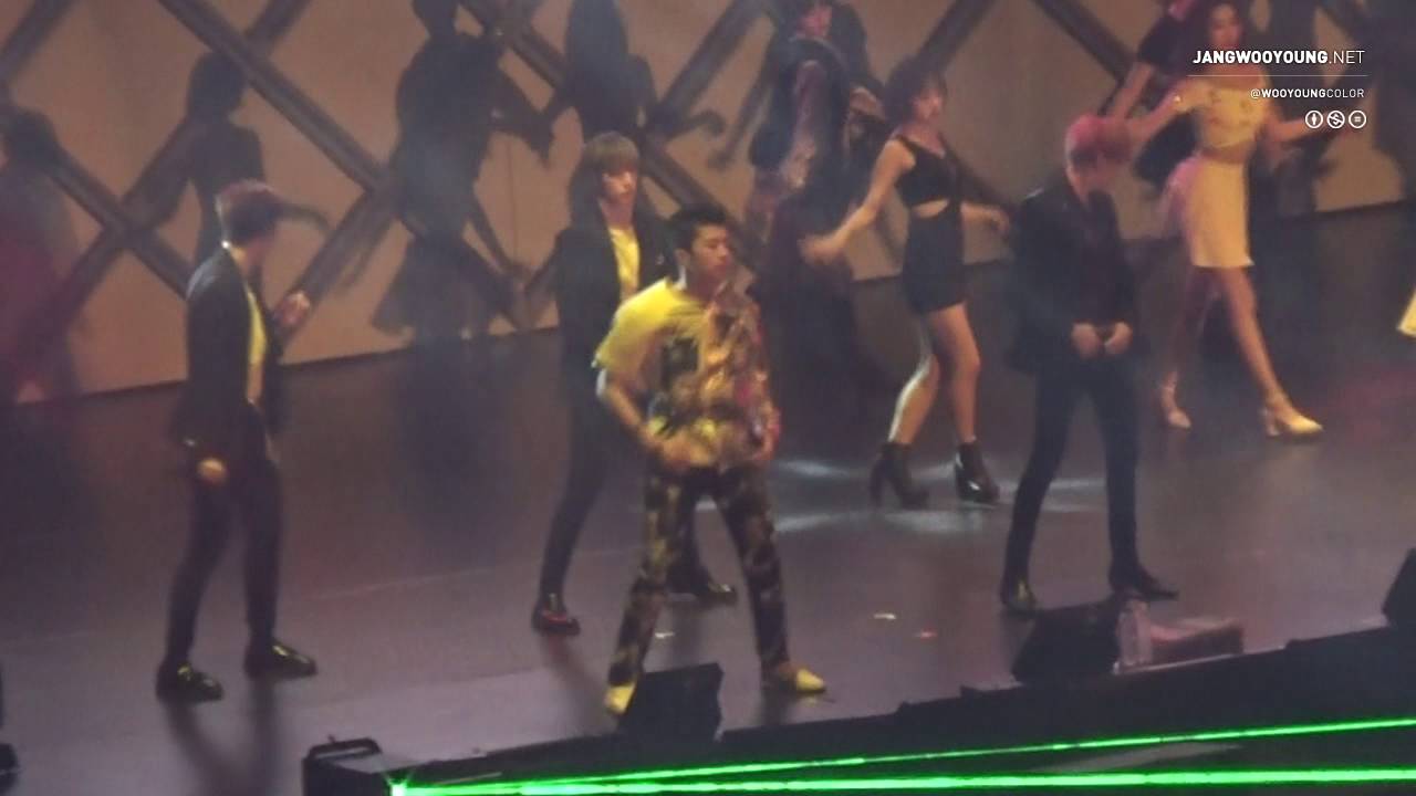 [FANCAM] JYPnation in JAPAN Opening stage 'HONEY' - WOOYOUNG Focus