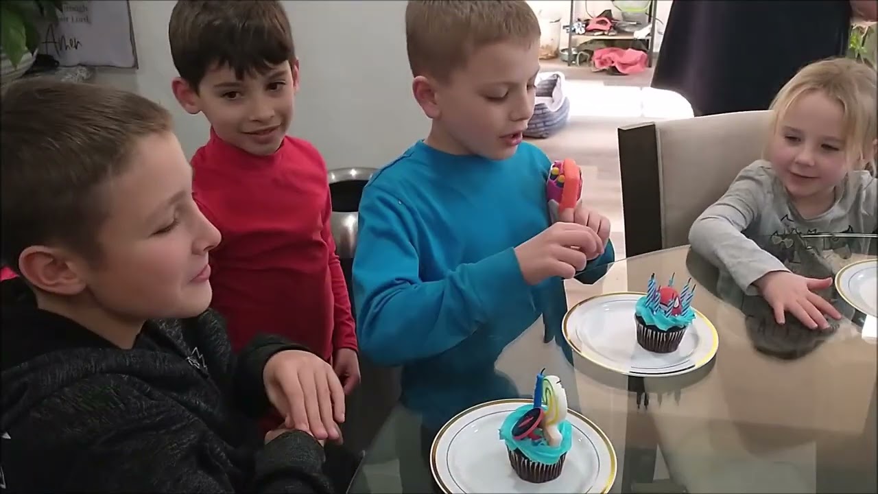 Leslie Turns 7