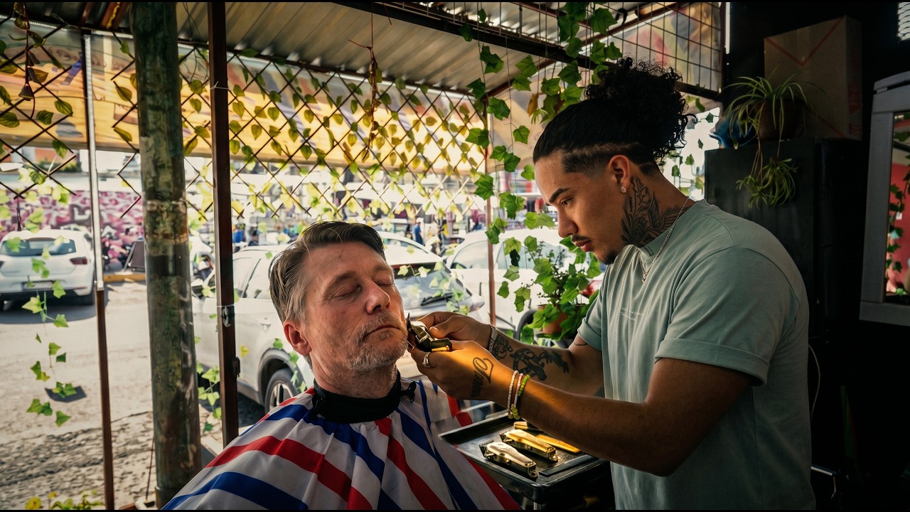 💈 Close Shave In Barrio Bravo Tepito - Mexico City’s Fierce Neighborhood | How Did It Go?
