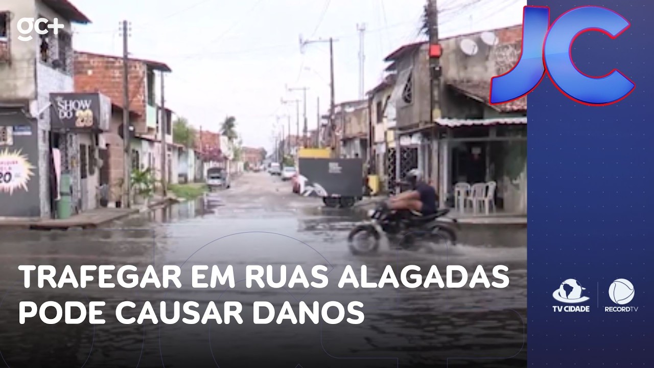 Trafegar em ruas alagadas pode causar danos aos veículos. Saiba como evitar | Jornal da Cidade
