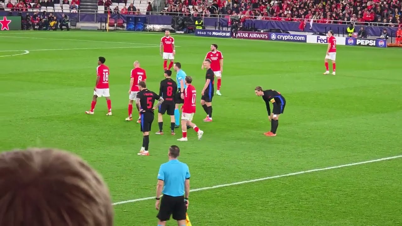 Benfica 0 x 1 Barcelona jogo completo visto da Bancada com S25 Ultra