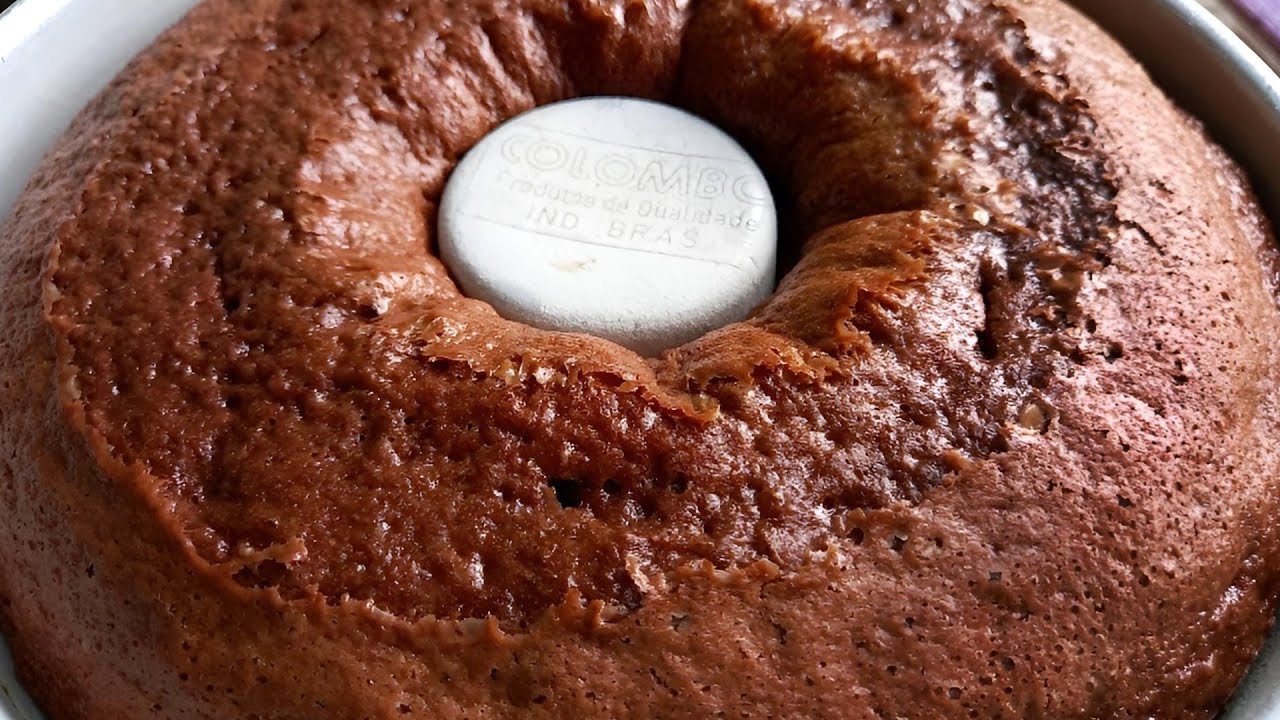 BOLO DE CHOCOLATE FÁCIL E RÁPIDO FEITO A MÃO ( SUPER FOFINHO )