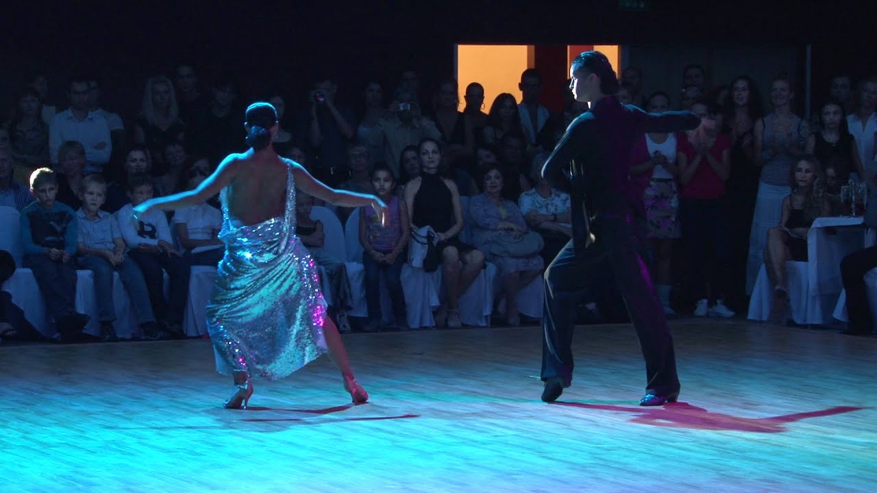 Justinas Duknauskas - Anna Melnikova, Cha-Cha-Cha