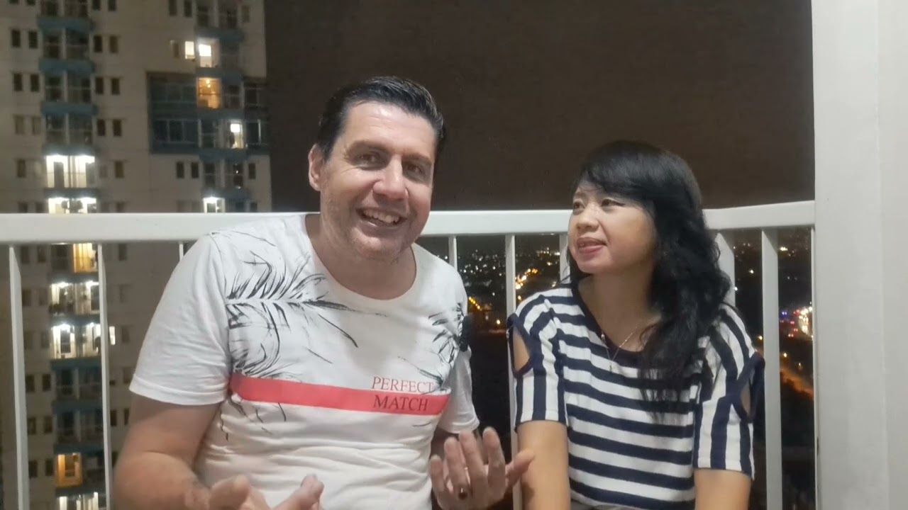 Endonezya'da yaşamak isteyenler bu videoyu izlemesini tavsiye ederim.