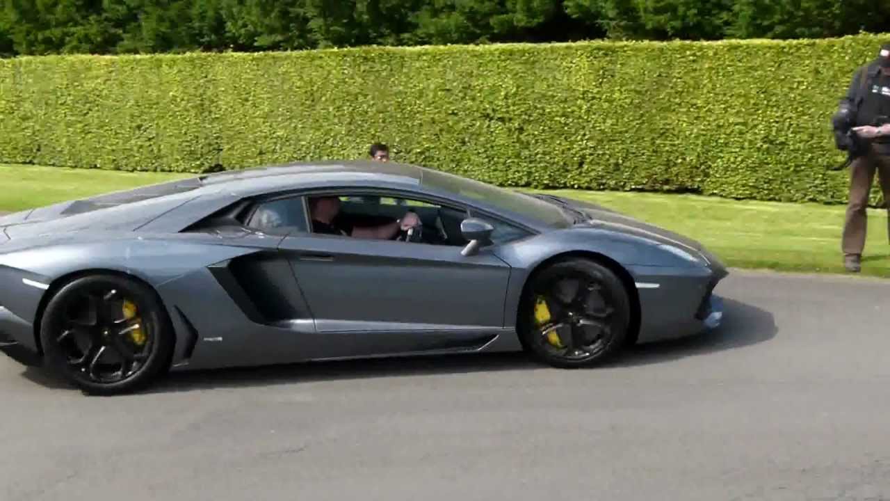 Italian Cars Leaving Hopetoun House