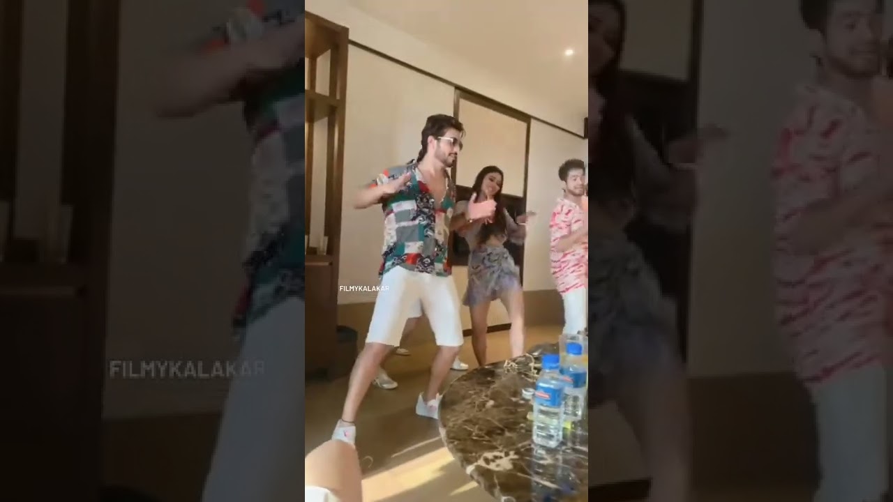 Mouni Roy Crazy Dance With Arjun Bijlani #Shorts