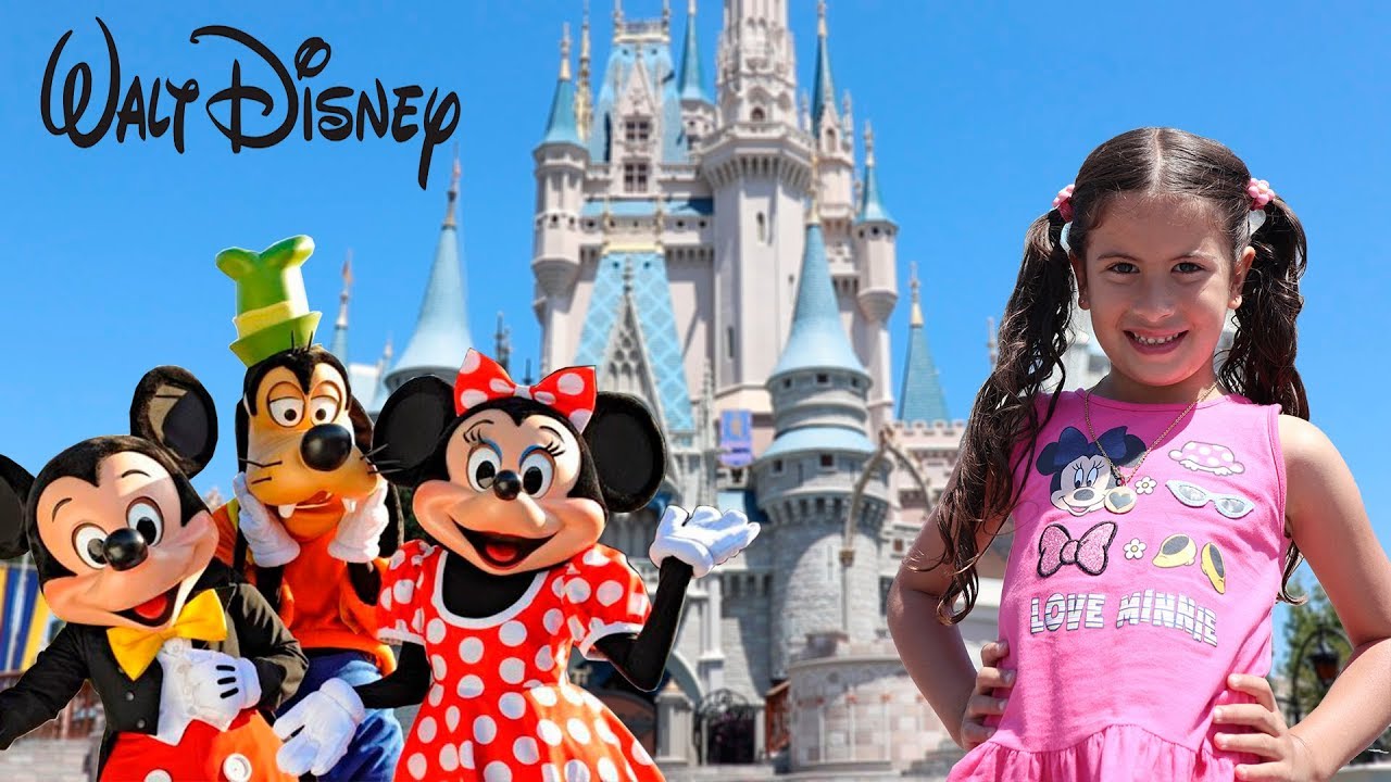 Um dia na Disney Magic kingdom com Maria Clara e JP