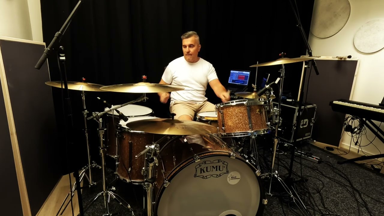 Drum cover: Helen Hoffner - Summer of love