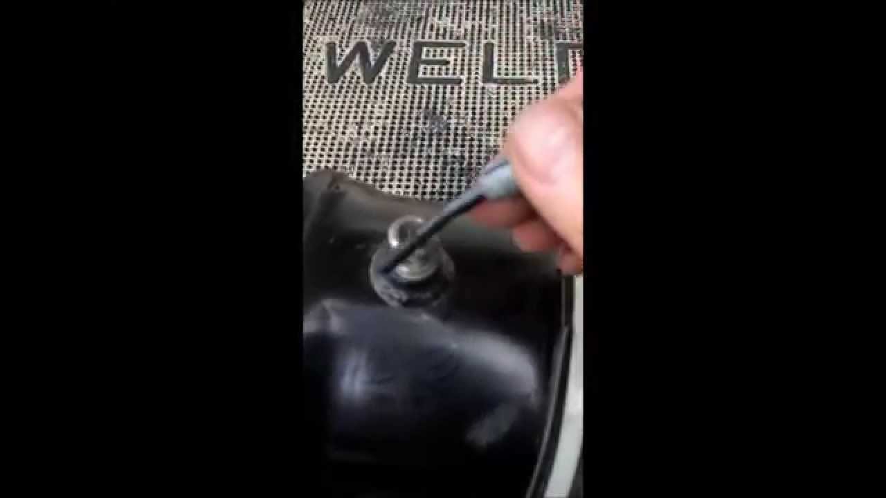 Lexus LS430 air strut replacement
