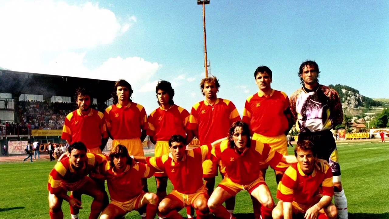 Inno Castel di Sangro Calcio! Castello Ol&eacute;! CdS