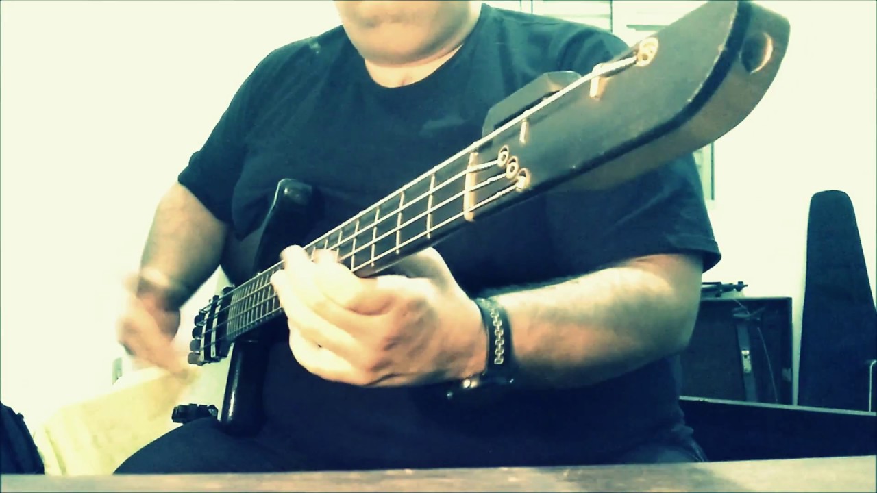 Slap Solo Groove In 7/8  Kubicki bass !