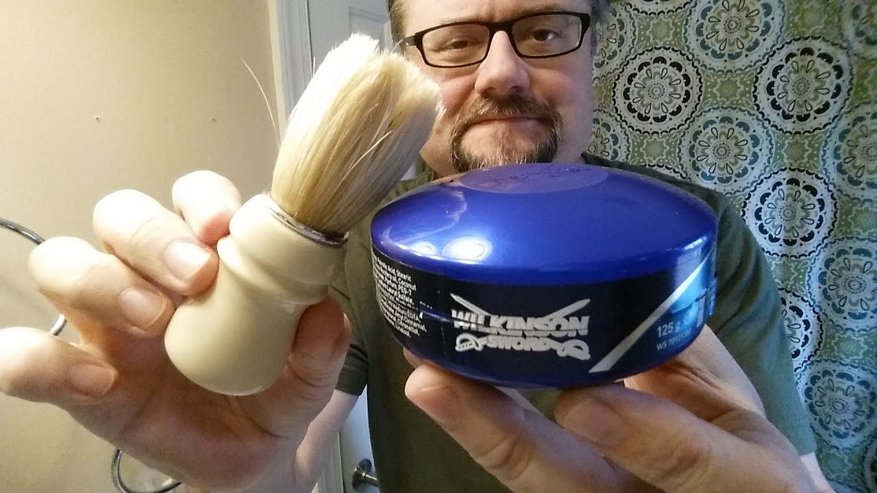 Lather Demo: First try with Wilkinson Sword Hard Soap