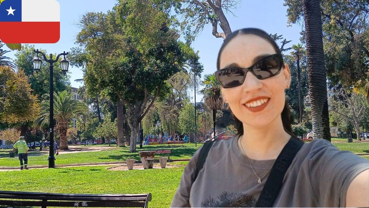Un Paseo por Plaza Brasil: Historia, Arte y Vida Local 🇨🇱