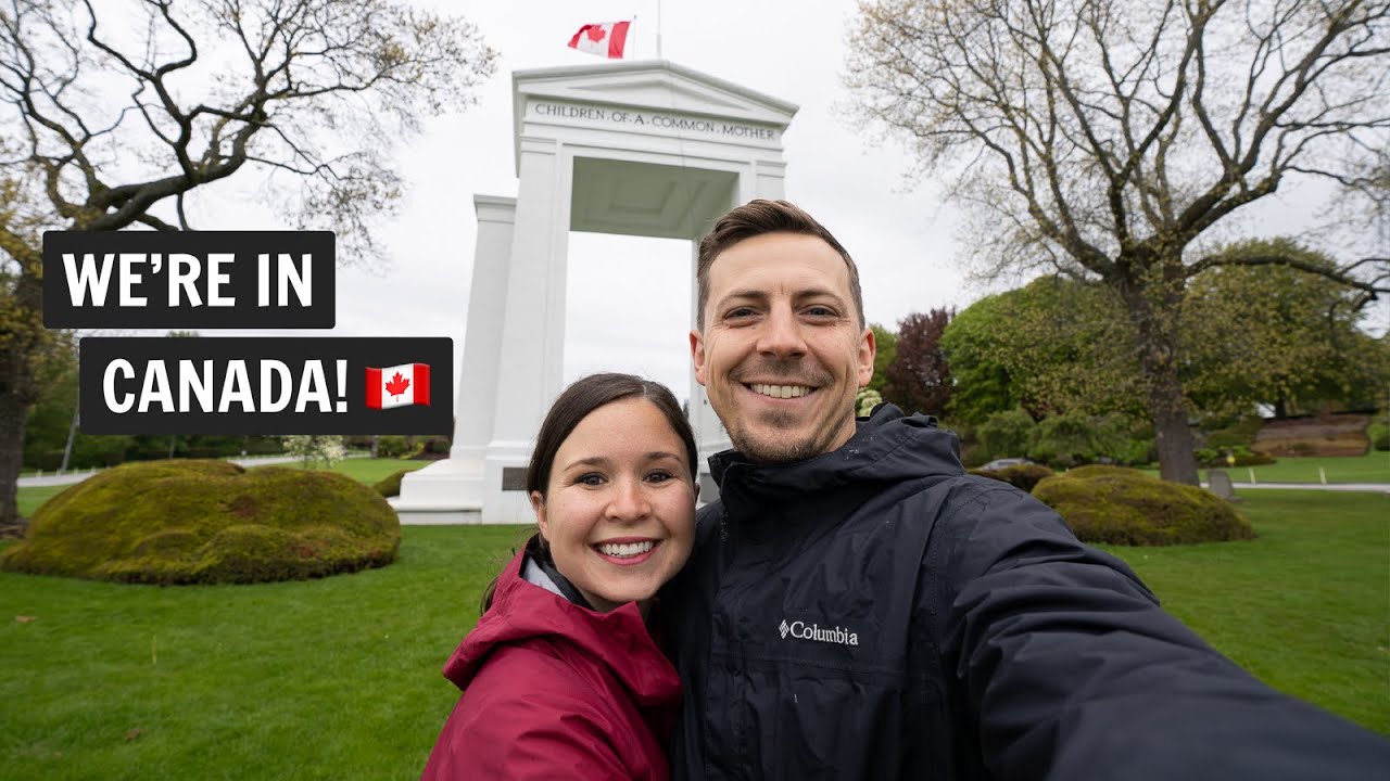 We made it to CANADA! 🇨🇦 (Crossing the border + our first Asian Mall!)