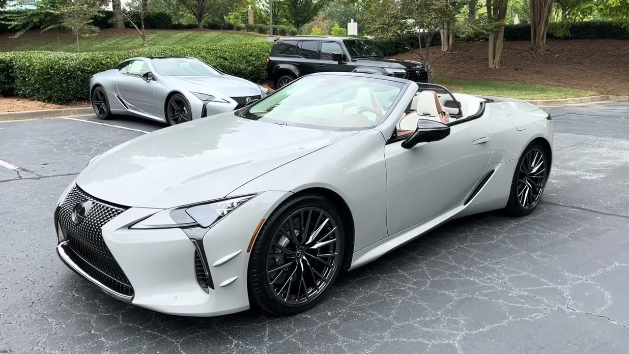 Тур серии Inspiration 2026 Lexus LC Convertible