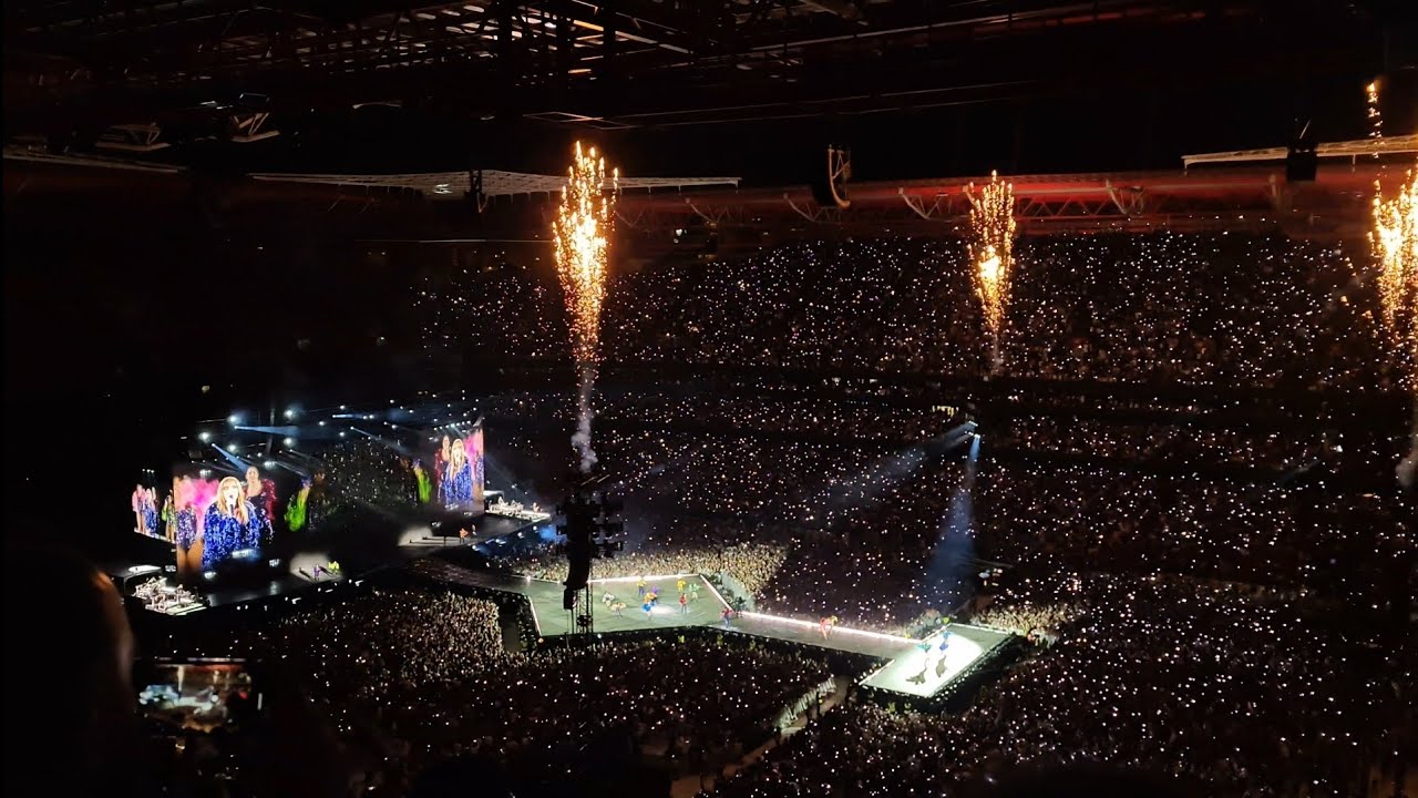 Taylor Swift - Karma 4K (Live in The Eras Tour - Lisbon 24/05/2024 - Estádio da Luz)