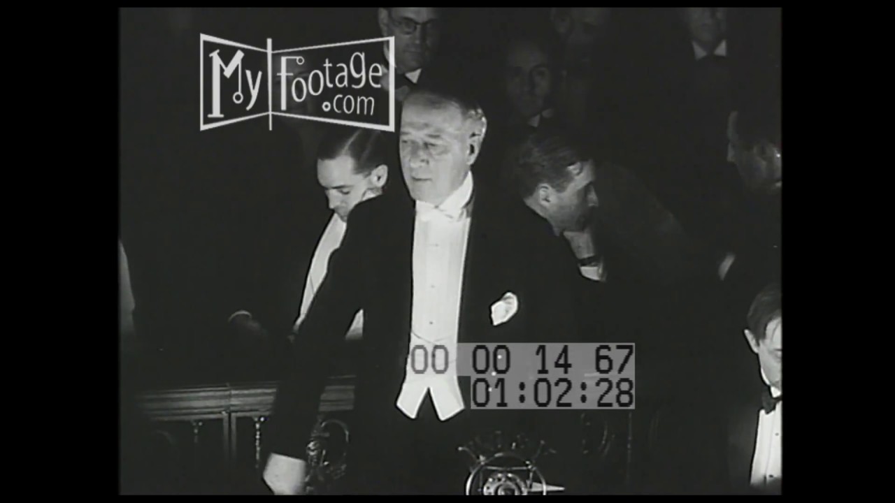 1937 г. Эл Смит выступает перед демократами в Вашингтоне, округ Колумбия.