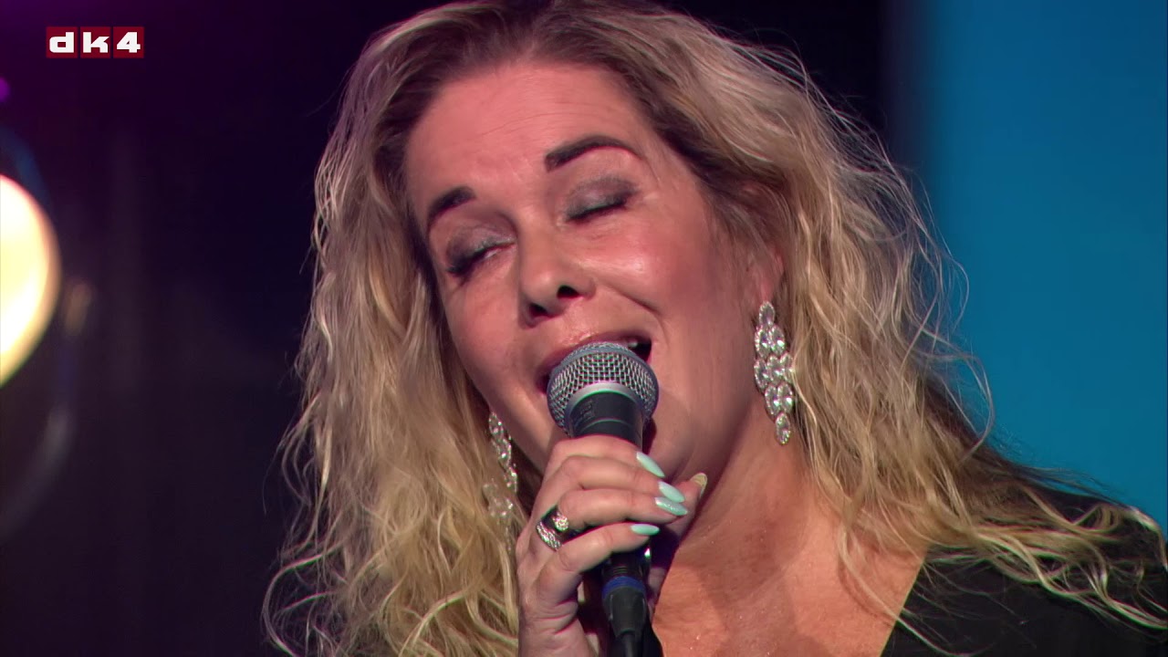 Rikke Mølgaard Jazz Group -  Over the rainbow - Smile