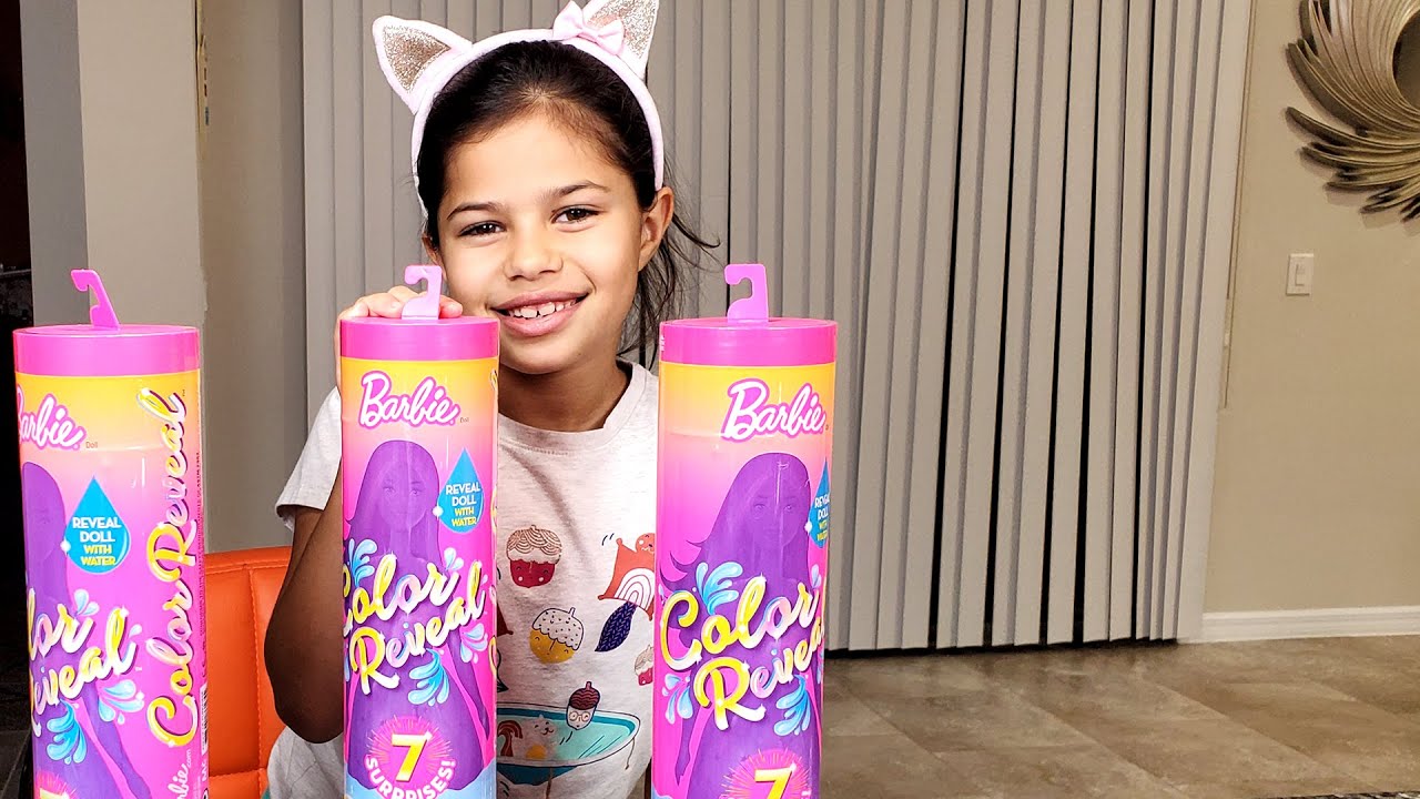 BARBIE dolls Color Reveal !