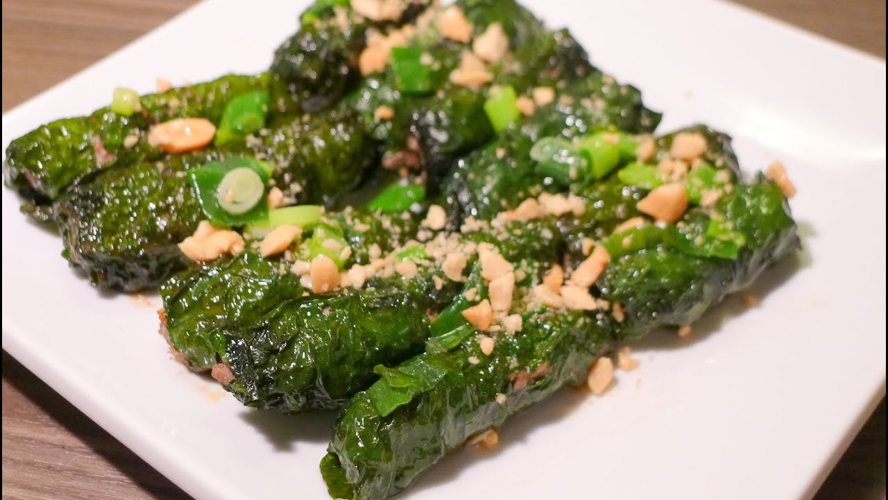 Bo La Lot - Beef Wrapped in Wild Betel Leaf | Helen's Recipes