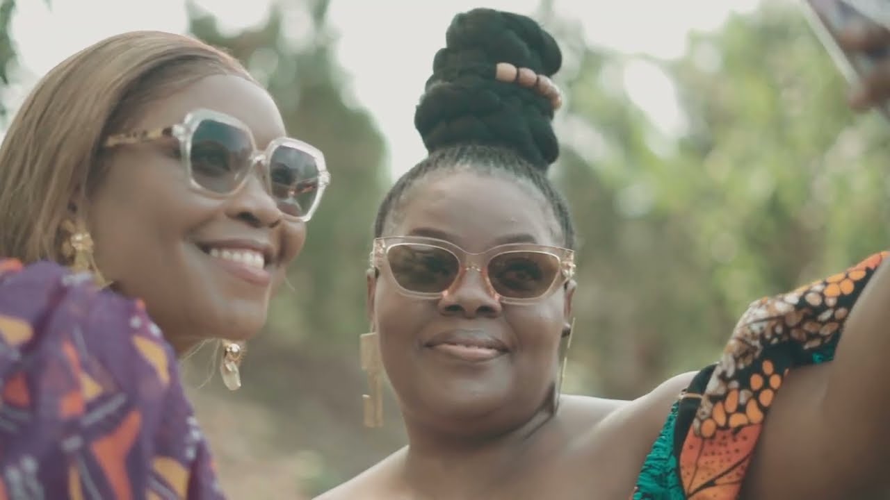 MASS FEAT -  C'EST POSSIBLE ( CLIP OFFICIEL )