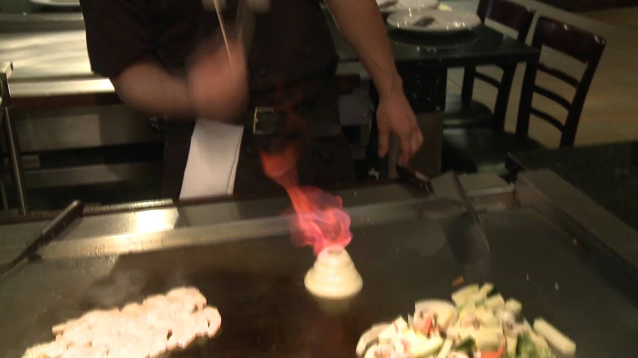 Michael Meunier - Master Teppan Chef since 1985 - Teppanyaki Style Cuisine @ it's best!!!